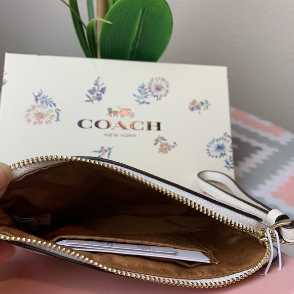 Coach Boxed Corner Zip Wristlet - Picture 3 of 4